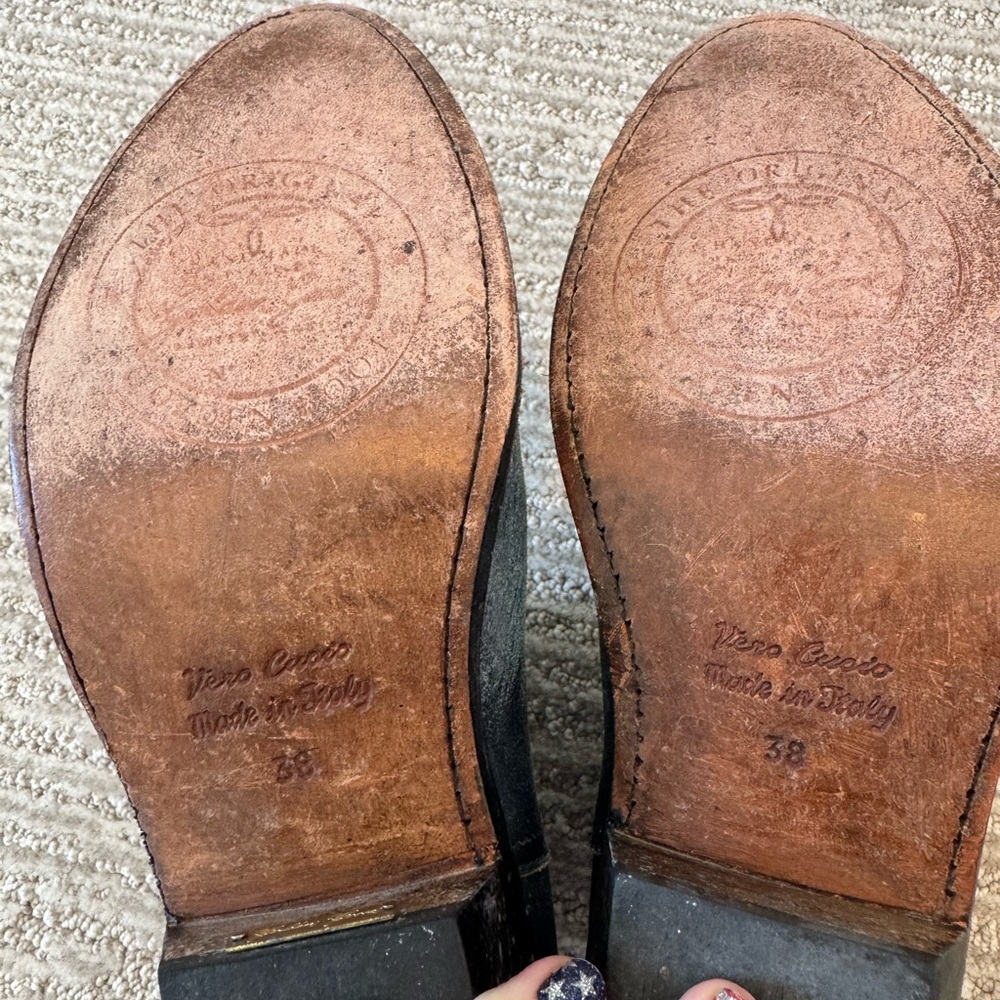 Golden Goose Boots - Picture 5 of 11
